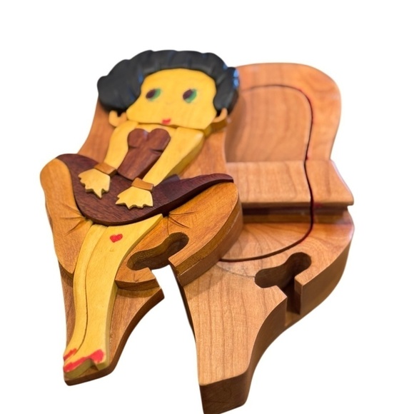 Betty Boop Intarsia Puzzle Box Vintage 1990s - Picture 5 of 9